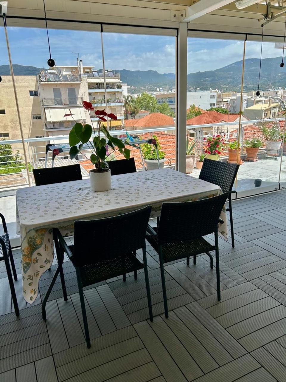 Myrto Luxurious Top Floor Studio Kalamata Zewnętrze zdjęcie